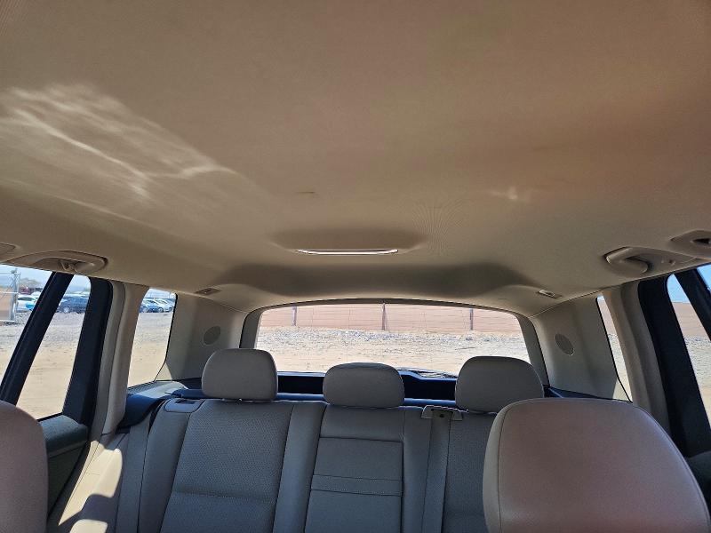 2010 MERCEDES-BENZ GLK 350 — Фото 10 из 13
