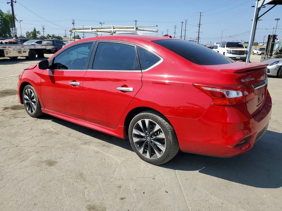 2019 NISSAN SENTRA SR — Фото 2 из 12