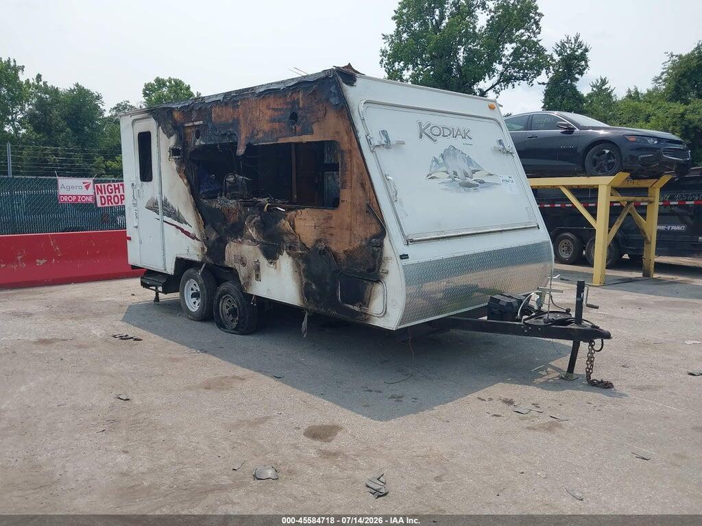 47CTS5J2X9K124765 2009 KODIAK EXPANDABLE photo no. 1