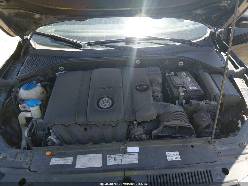 1VWBH7A33DC015984 2013 VOLKSWAGEN PASSAT photo no. 10