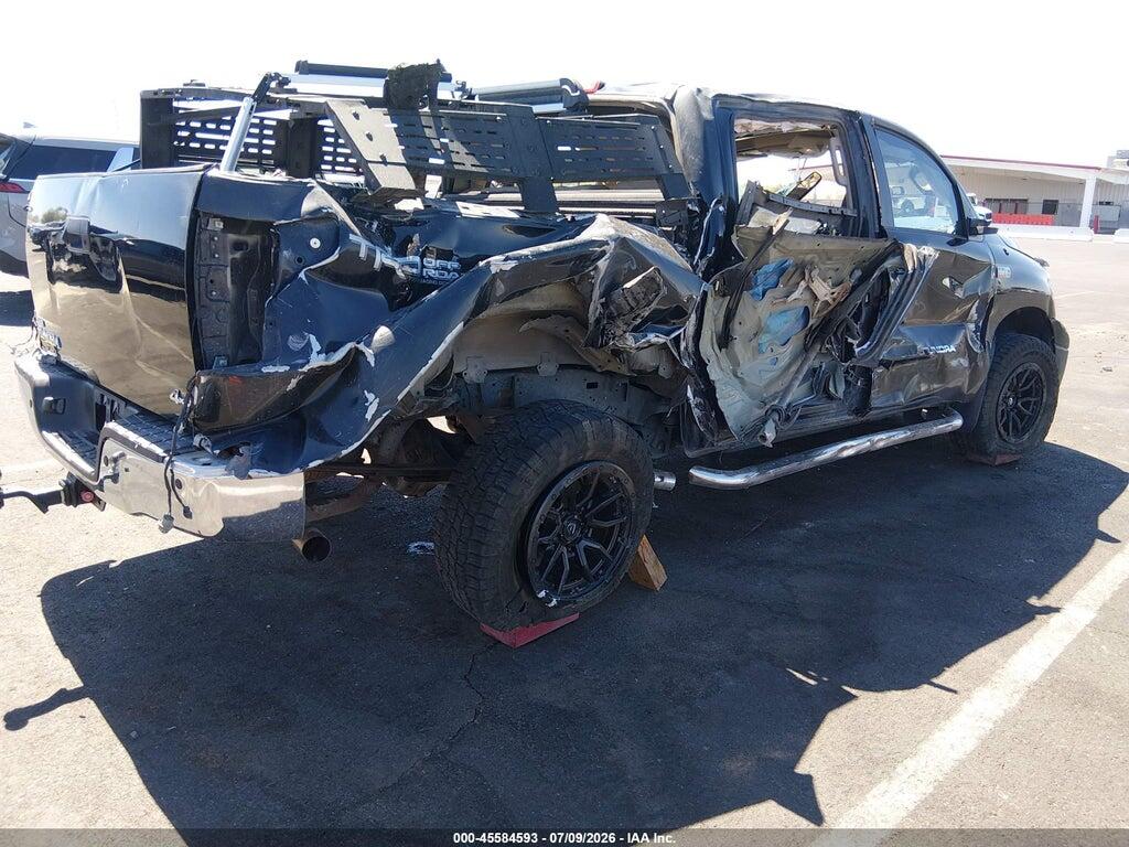 5TFHY5F17CX267592 2012 TOYOTA TUNDRA photo no. 4