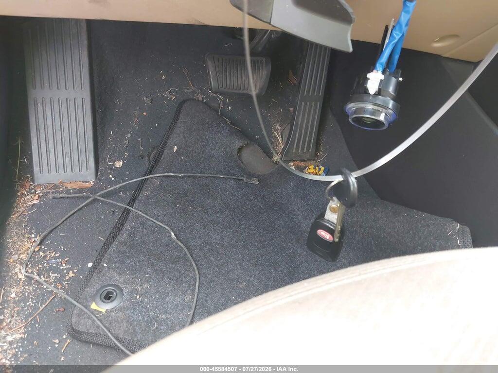 5NPDH4AE7DH285624 2013 HYUNDAI ELANTRA photo no. 11