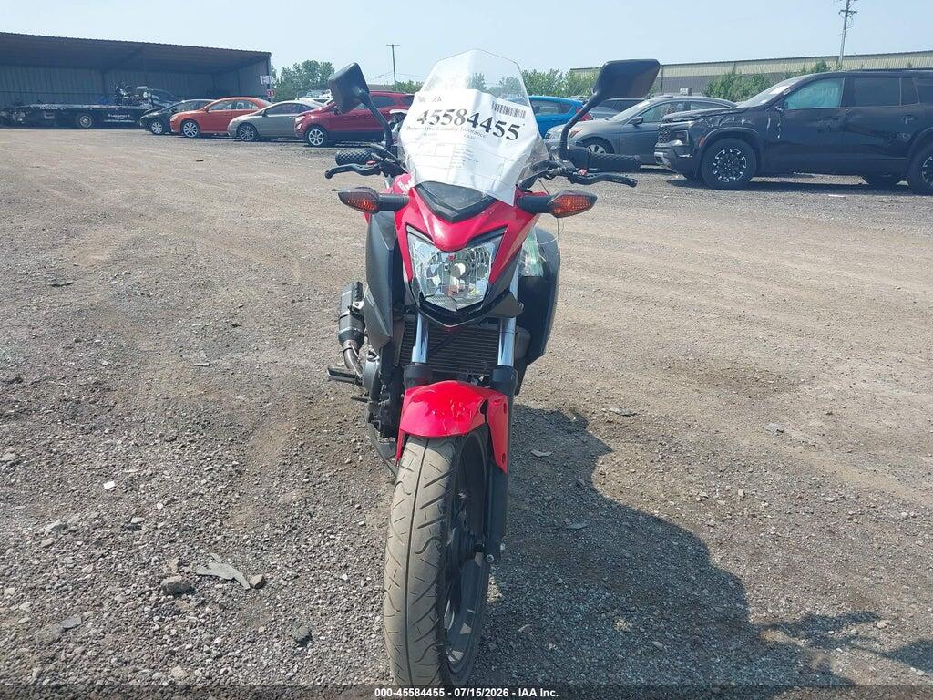 MLHNC5216F5102217 2015 HONDA CB300 photo no. 5