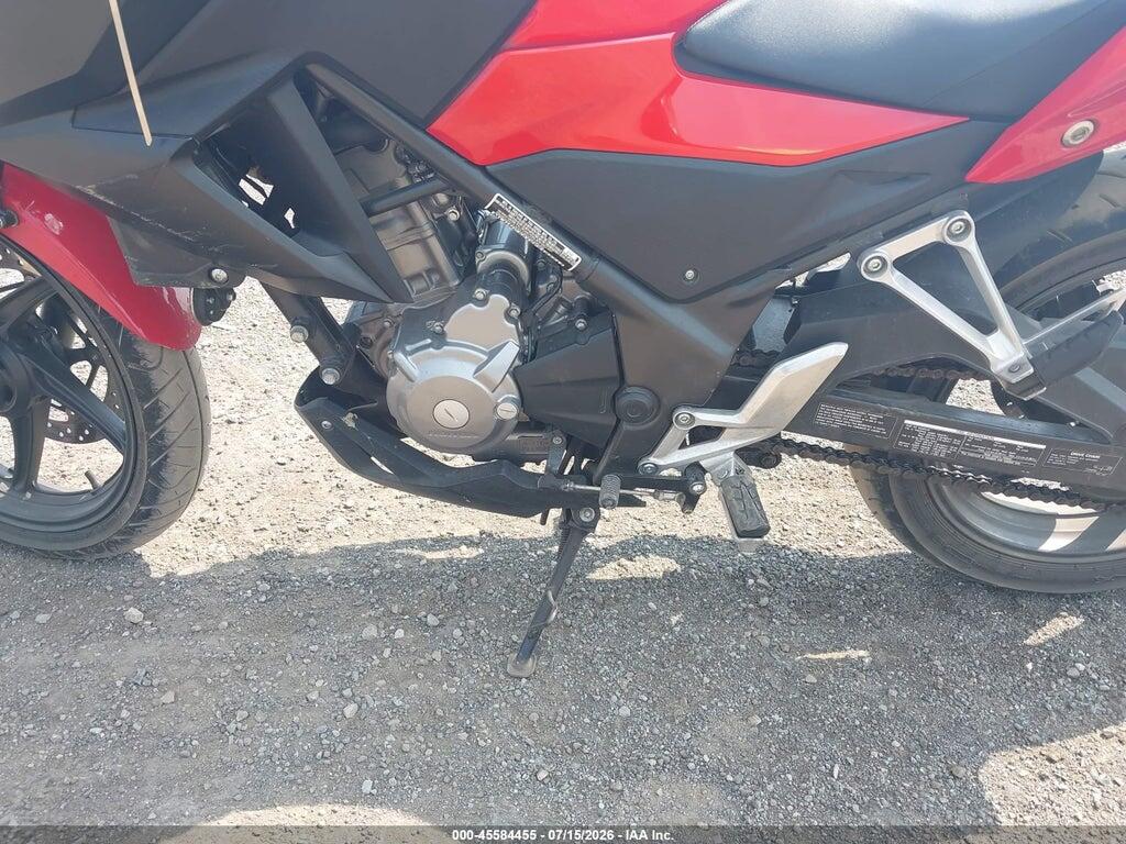 MLHNC5216F5102217 2015 HONDA CB300 photo no. 9