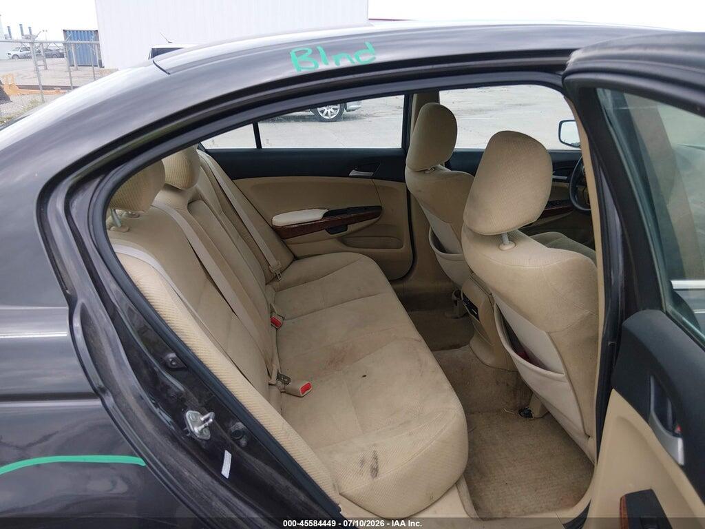 1HGCP2F76BA042132 2011 HONDA ACCORD photo no. 8