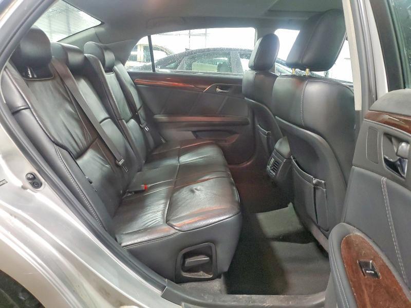 2010 TOYOTA AVALON LIMITED — Фото 10 из 12