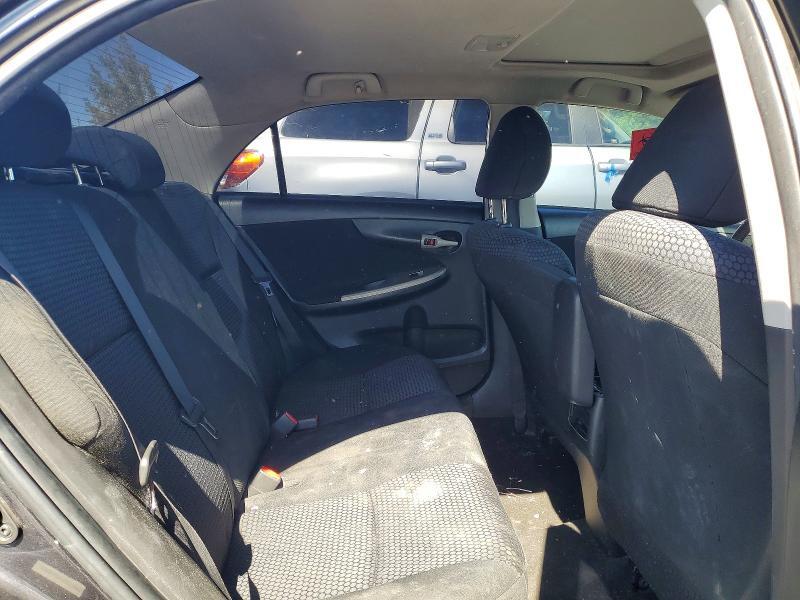 2010 TOYOTA COROLLA XRS — Фото 10 из 12