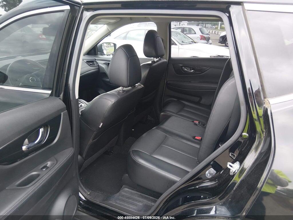 JN8AT2MV5JW318843 2018 NISSAN ROGUE photo no. 8