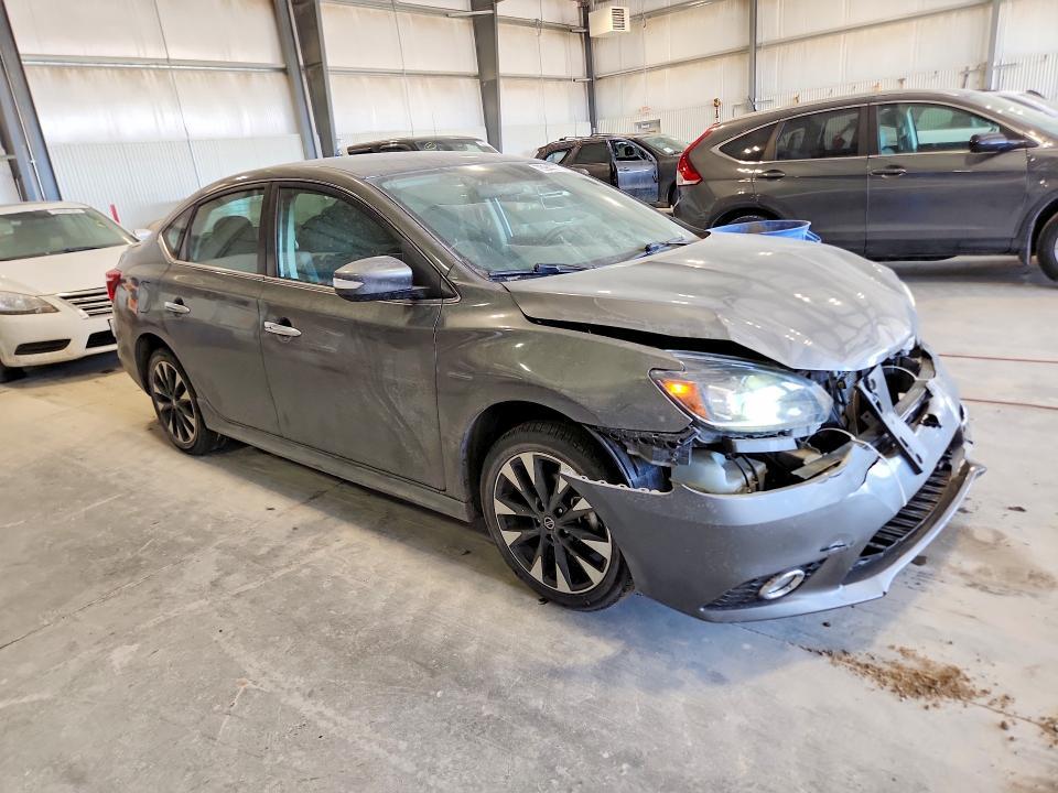 3N1AB7AP0KY330915 2019 NISSAN SENTRA photo no. 4