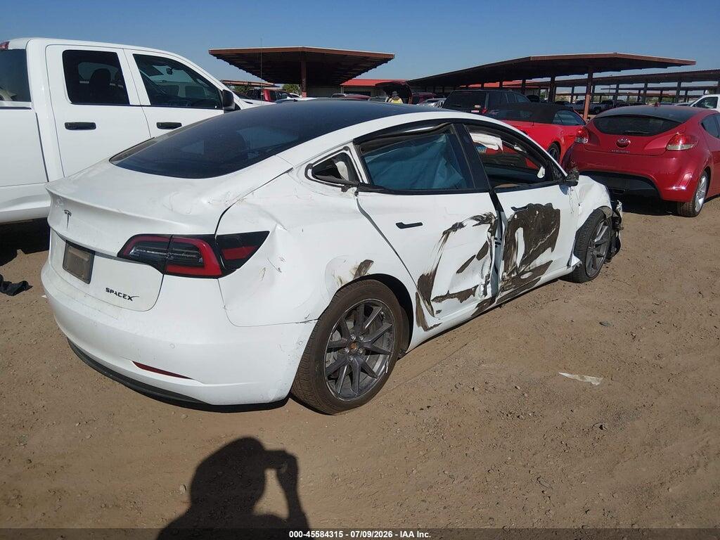 5YJ3E1EA8MF002141 2021 TESLA MODEL 3 photo no. 4