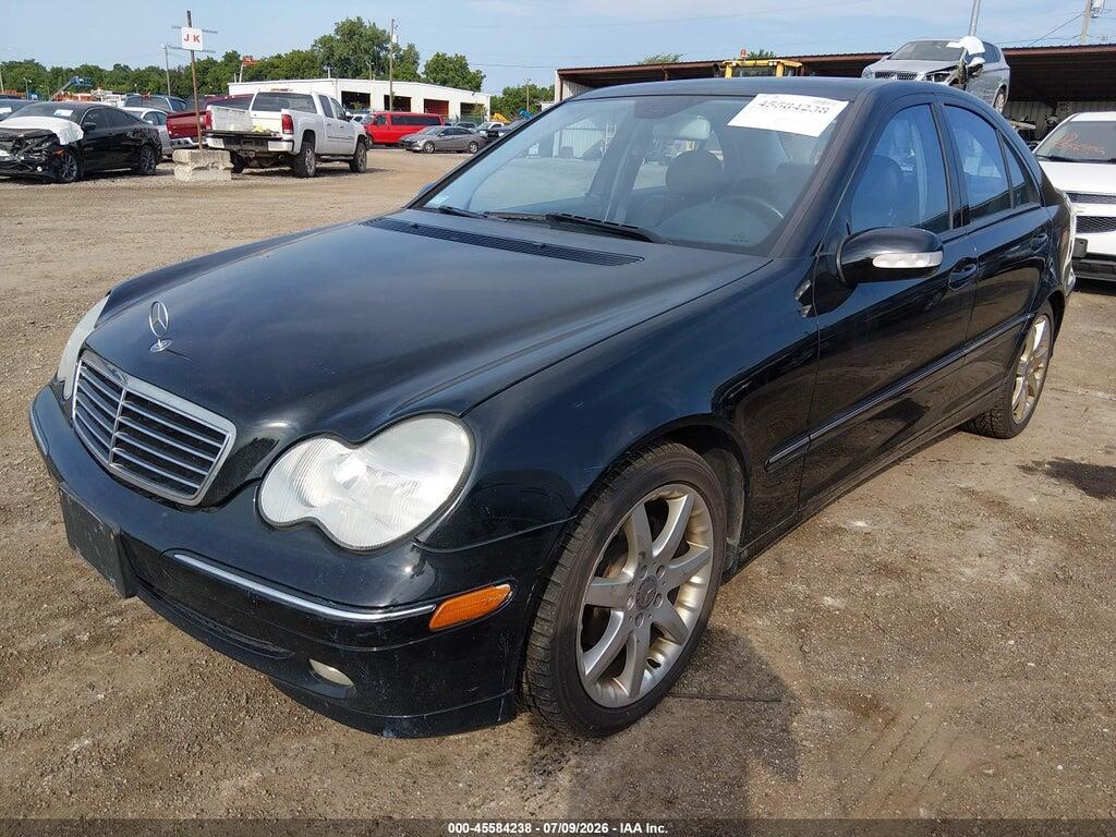 WDBRF40J44F447888 2004 MERCEDES-BENZ C 230 photo no. 2