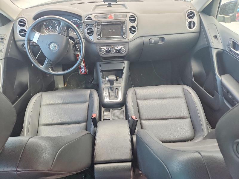 2010 VOLKSWAGEN TIGUAN S — Фото 8 из 13