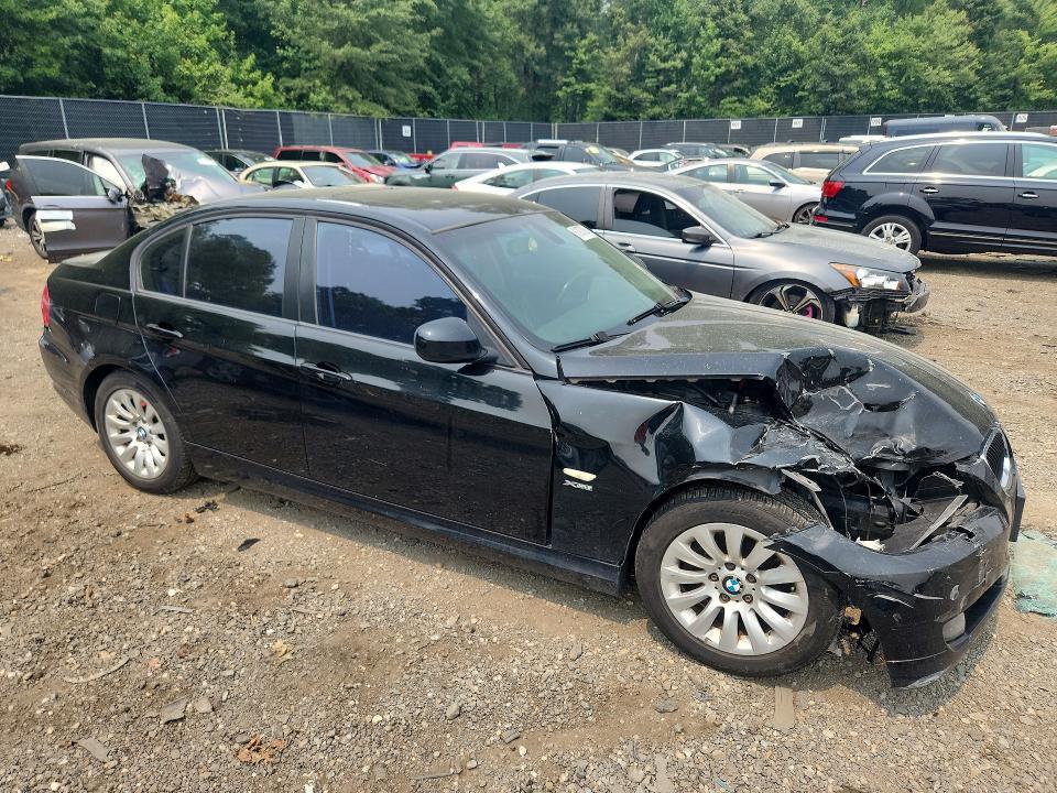 WBAPK735X9A453393 2009 BMW 328 photo no. 4