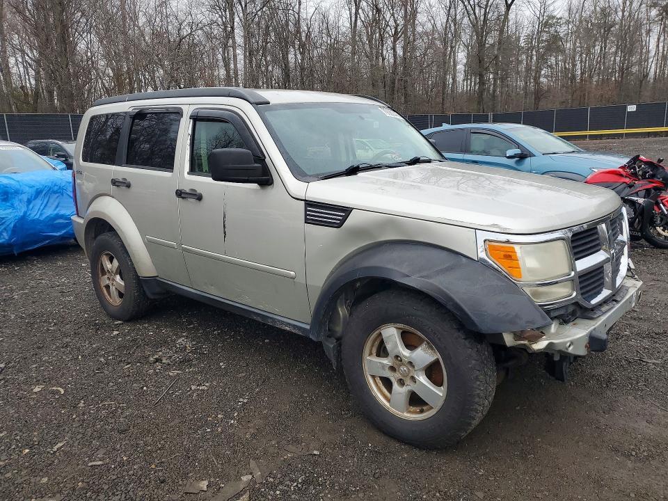 2009 DODGE NITRO SE — Фото 4 из 13