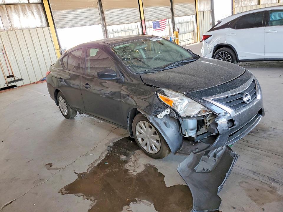2019 NISSAN VERSA S PLUS — Фото 4 из 12