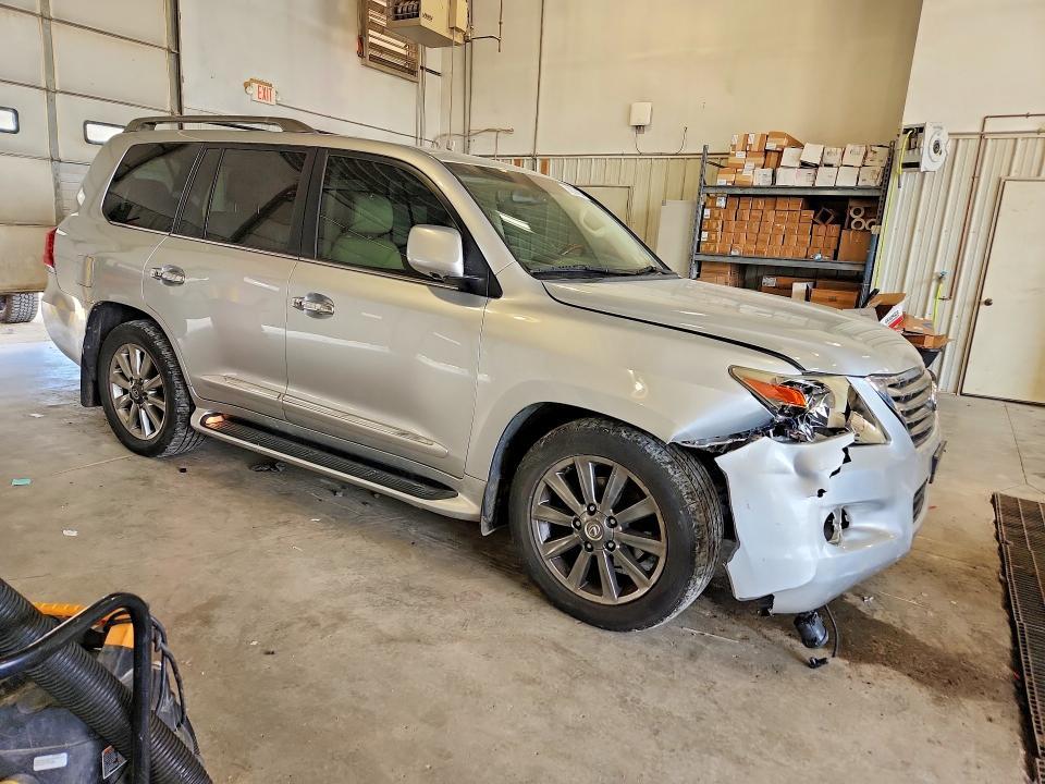 2009 LEXUS LX 570 — Фото 4 из 13
