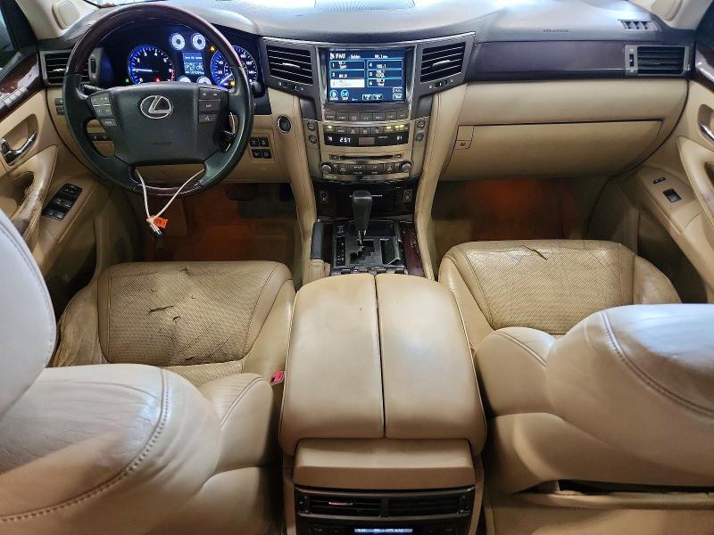 2009 LEXUS LX 570 — Фото 8 из 13