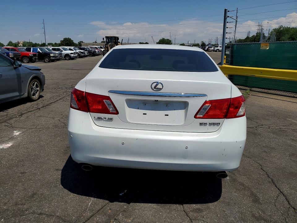 2009 LEXUS ES 350 — Фото 6 из 12