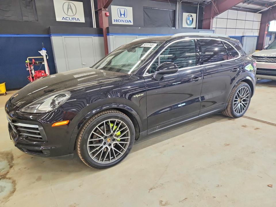 2019 PORSCHE CAYENNE SE HYBRID
