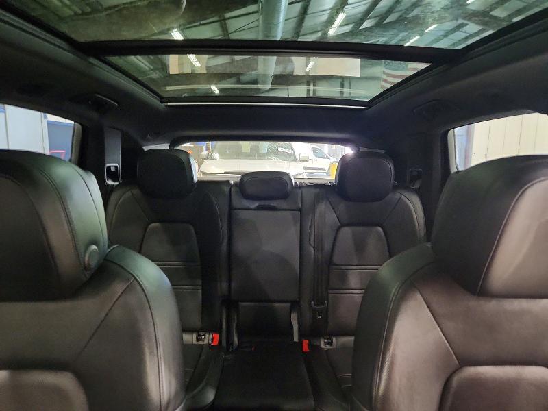 2019 PORSCHE CAYENNE SE HYBRID — Фото 10 из 13