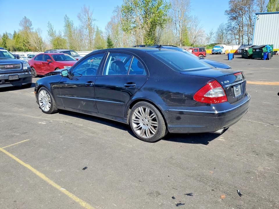 WDBUF56X09B383732 2009 MERCEDES-BENZ E photo no. 2