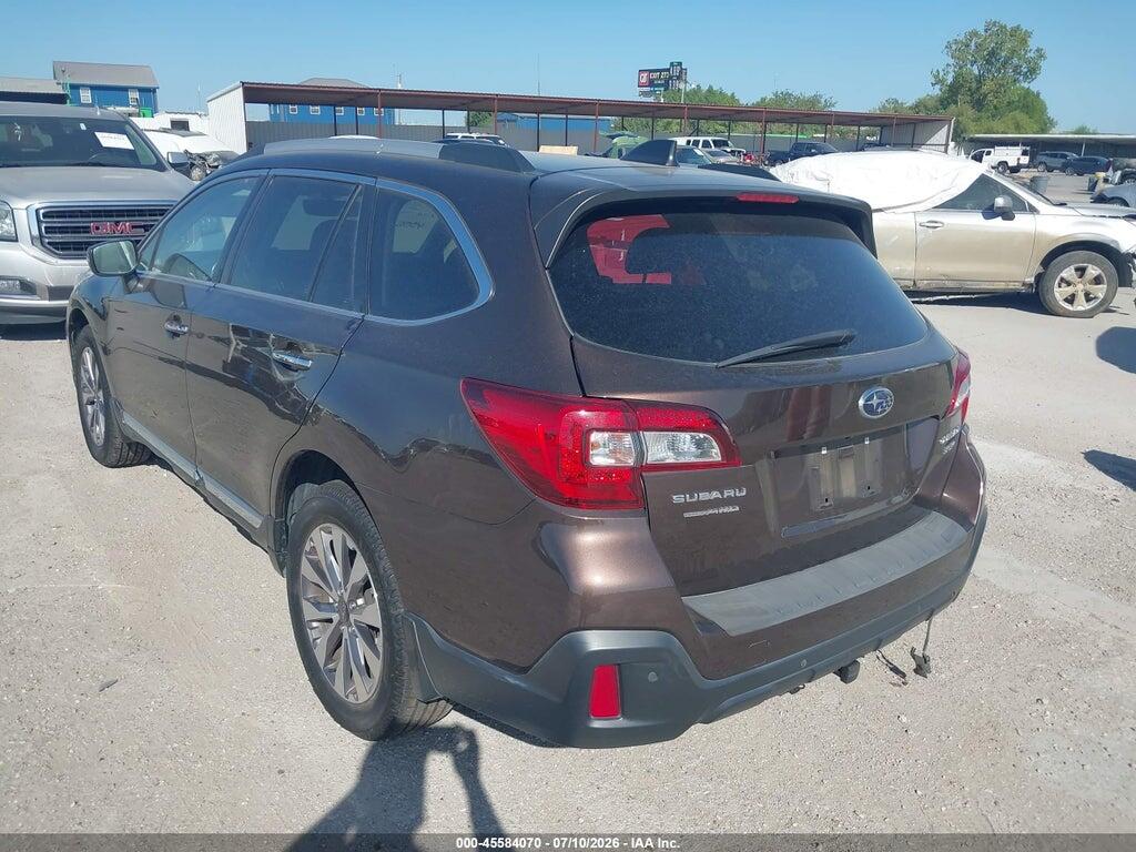 4S4BSETC4K3355823 2019 SUBARU OUTBACK photo no. 3