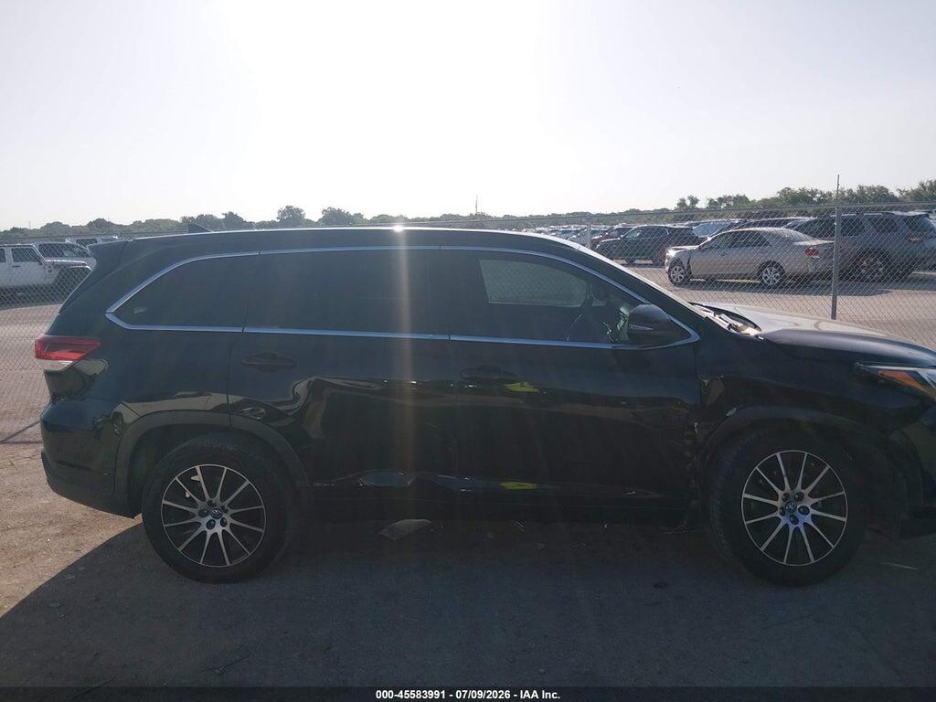 5TDKZRFH8HS518902 2017 TOYOTA HIGHLANDER photo no. 12
