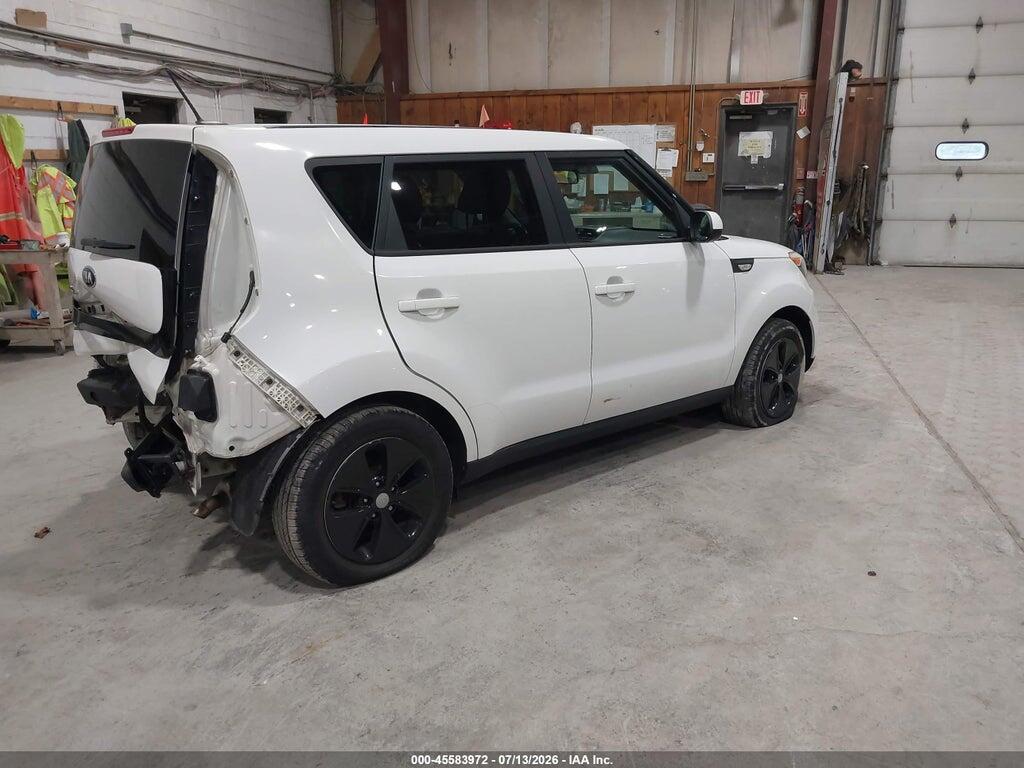 KNDJN2A23E7010747 2014 KIA SOUL photo no. 4