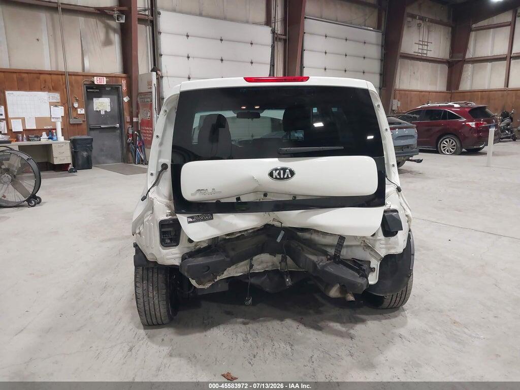KNDJN2A23E7010747 2014 KIA SOUL photo no. 6