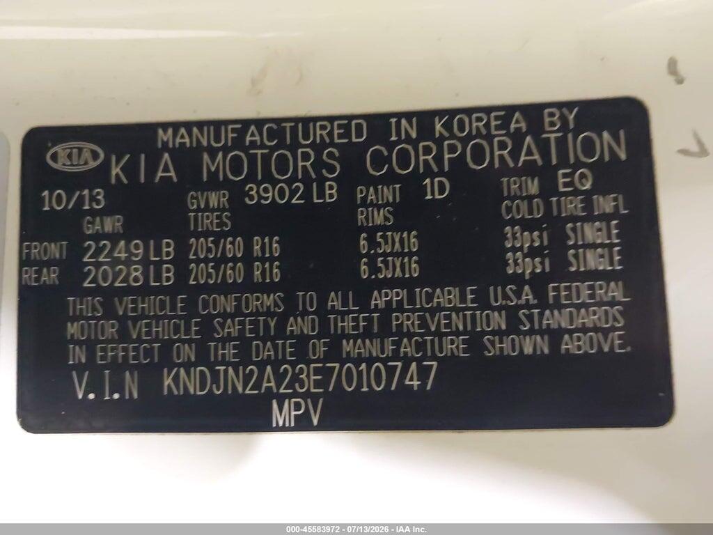 KNDJN2A23E7010747 2014 KIA SOUL photo no. 9