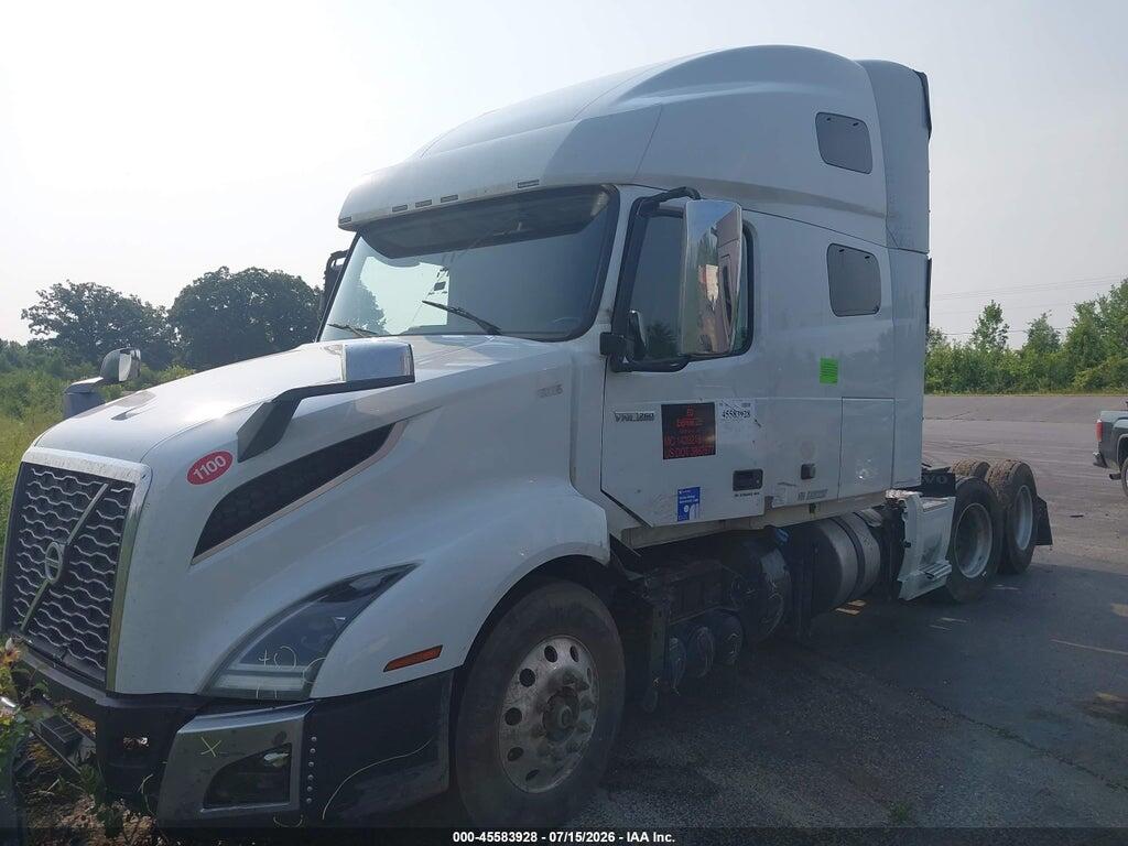 4V4NC9EH2KN202297 2019 VOLVO VNL photo no. 2