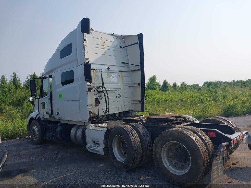4V4NC9EH2KN202297 2019 VOLVO VNL photo no. 3