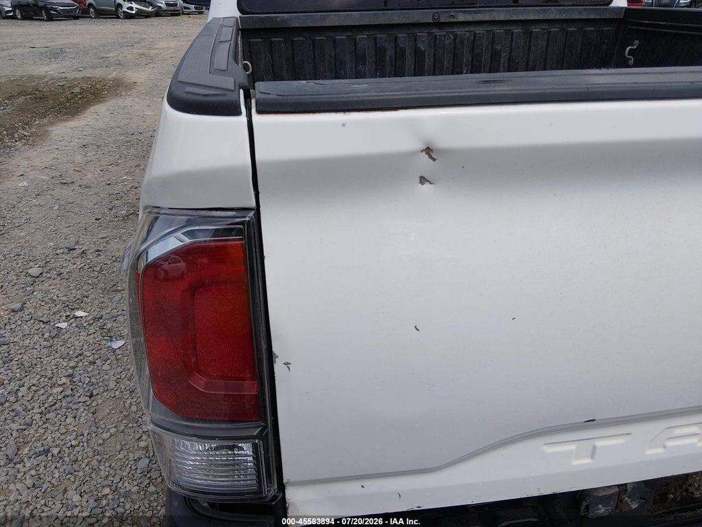 3TYCZ5AN4NT083032 2022 TOYOTA TACOMA photo no. 6