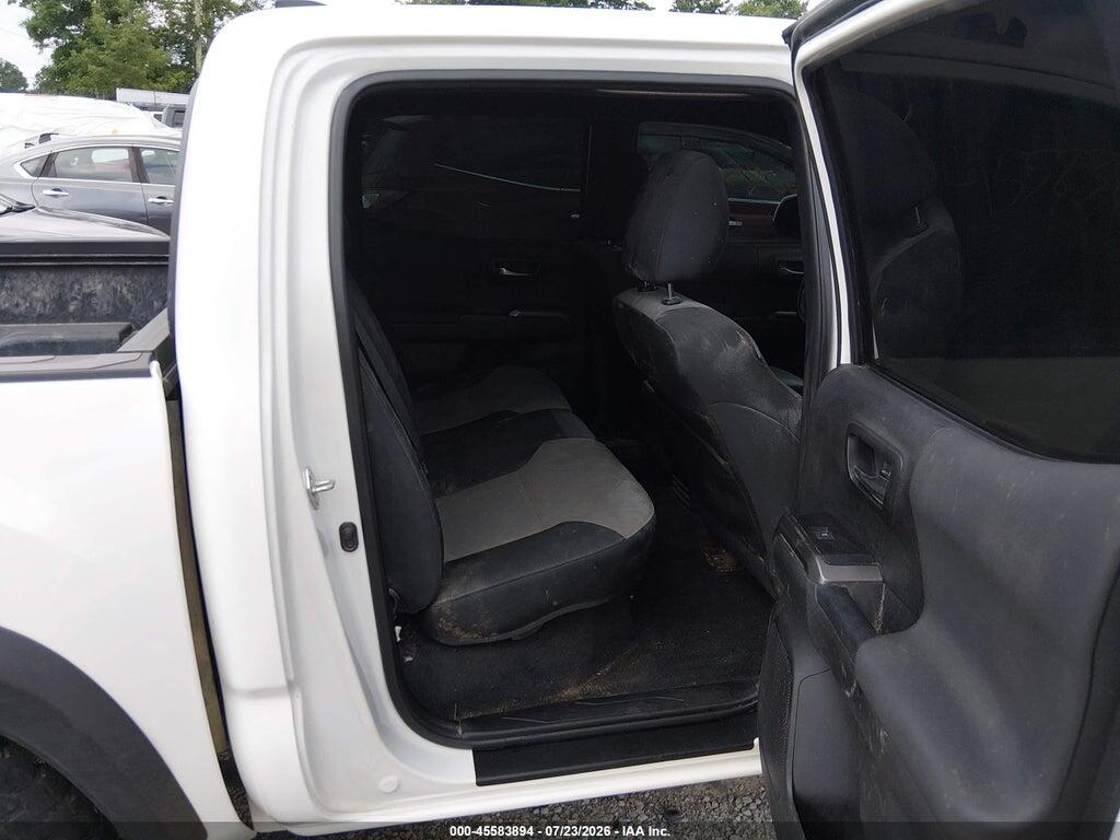 3TYCZ5AN4NT083032 2022 TOYOTA TACOMA photo no. 8