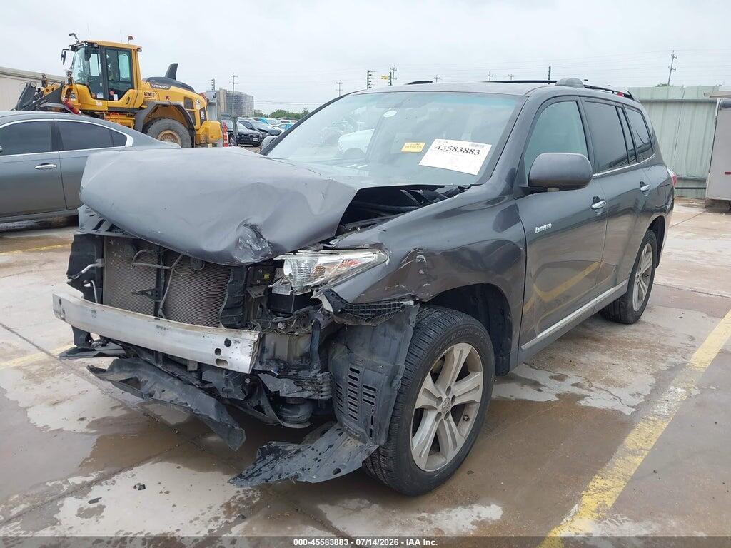 5TDDK3EH4DS275417 2013 TOYOTA HIGHLANDER photo no. 2
