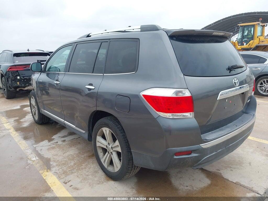 5TDDK3EH4DS275417 2013 TOYOTA HIGHLANDER photo no. 3