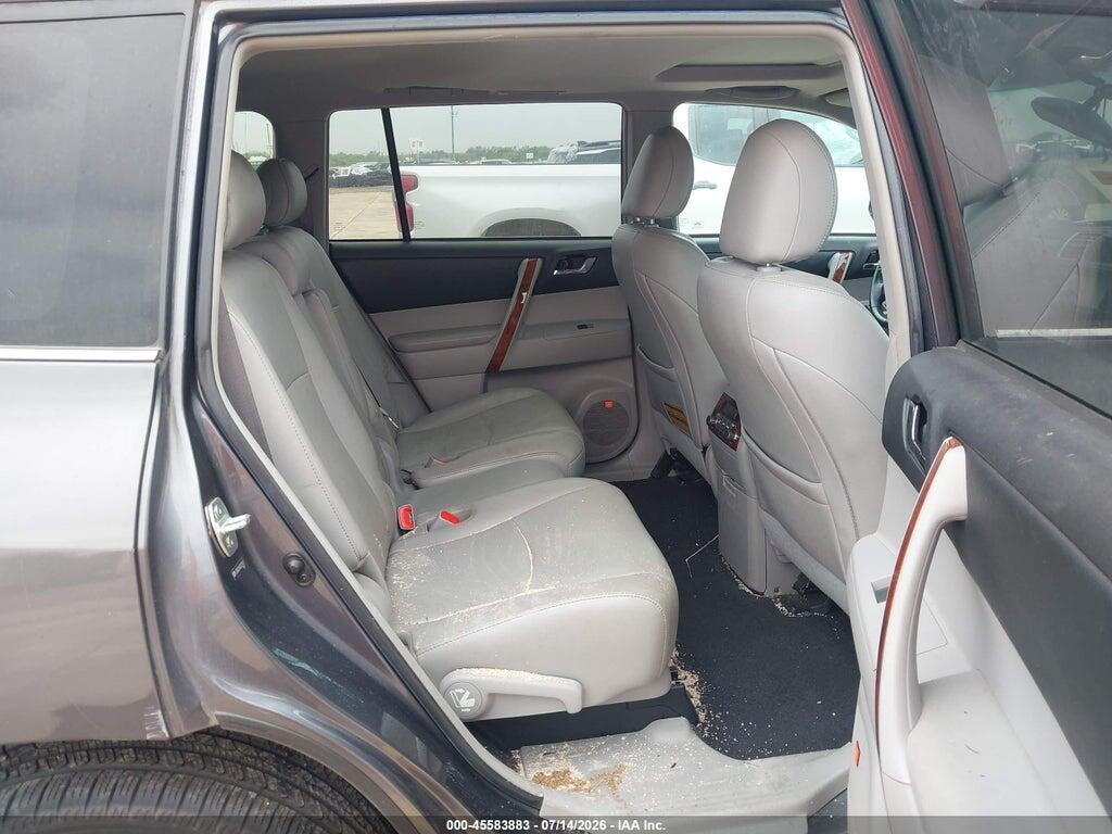 5TDDK3EH4DS275417 2013 TOYOTA HIGHLANDER photo no. 8