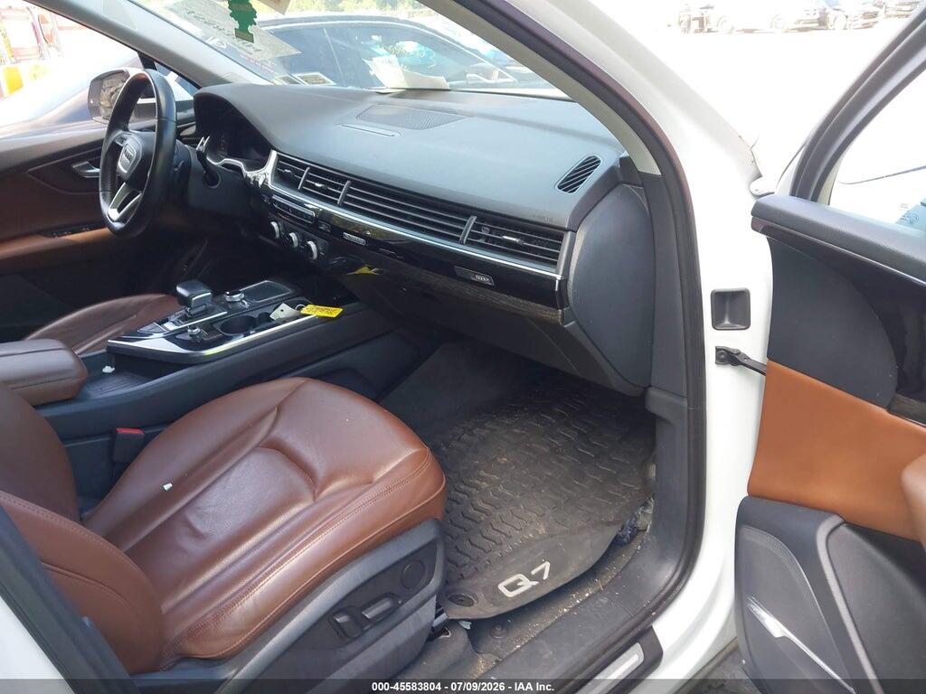 WA1LAAF72KD041076 2019 AUDI Q7 photo no. 5