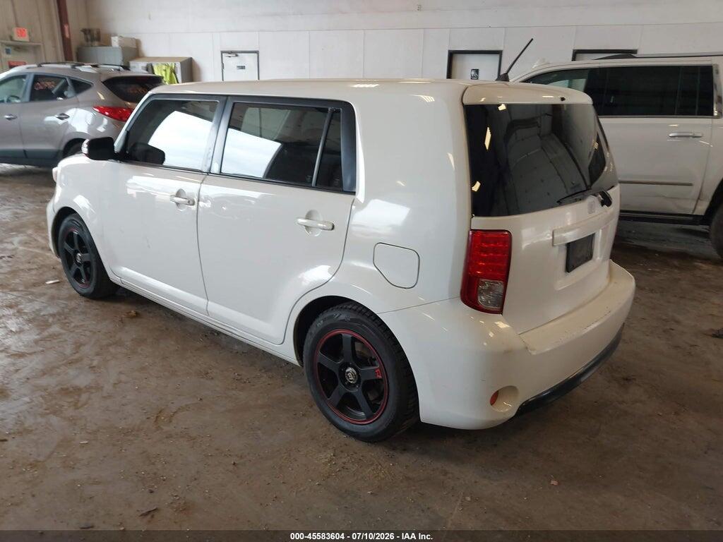 JTLZE4FE7FJ070606 2015 SCION XB photo no. 3