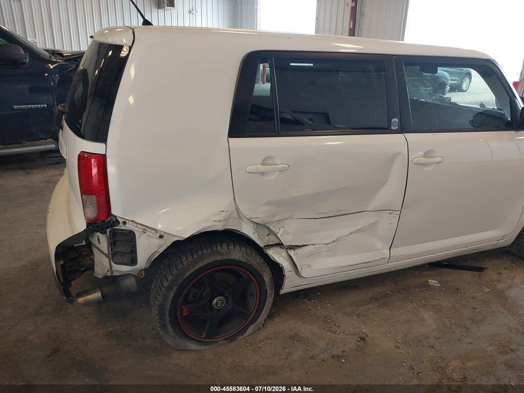 JTLZE4FE7FJ070606 2015 SCION XB photo no. 6