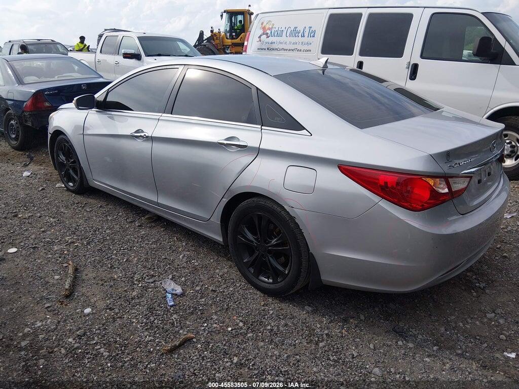 5NPEC4ACXBH011073 2011 HYUNDAI SONATA photo no. 3