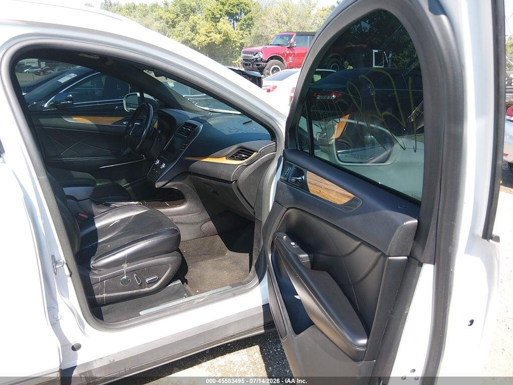 5LMCJ2A93FUJ08206 2015 LINCOLN MKC photo no. 5