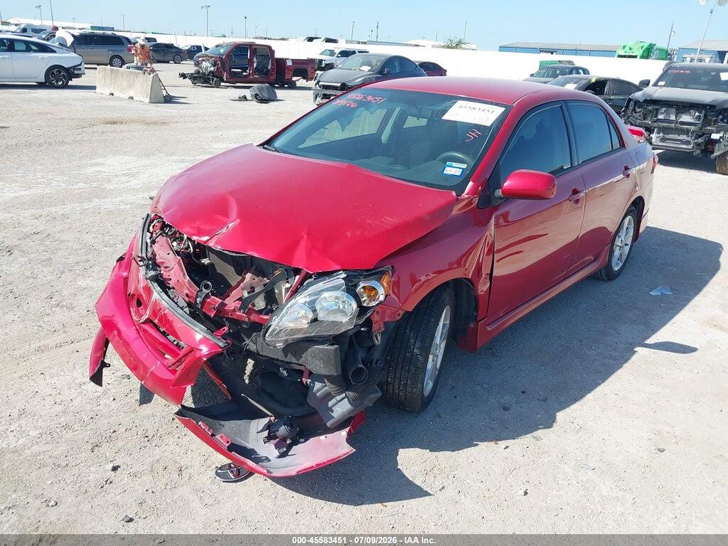 5YFBU4EEXDP140044 2013 TOYOTA COROLLA photo no. 2