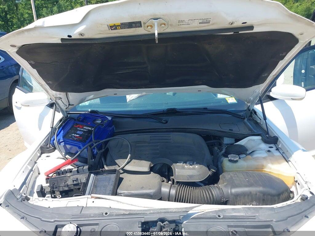 2C3CCAGG7JH202154 2018 CHRYSLER 300 photo no. 10