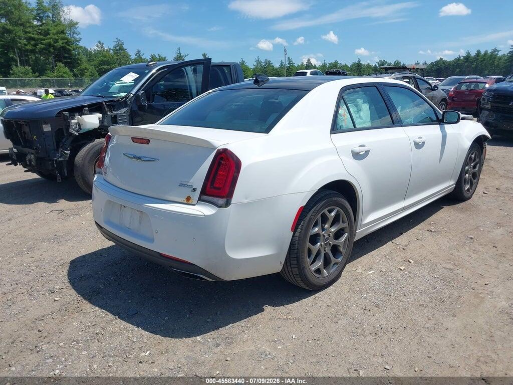 2C3CCAGG7JH202154 2018 CHRYSLER 300 photo no. 4