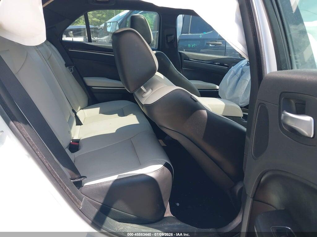2C3CCAGG7JH202154 2018 CHRYSLER 300 photo no. 8