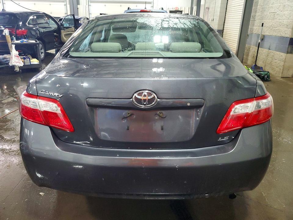 2009 TOYOTA CAMRY LE — Фото 6 из 13