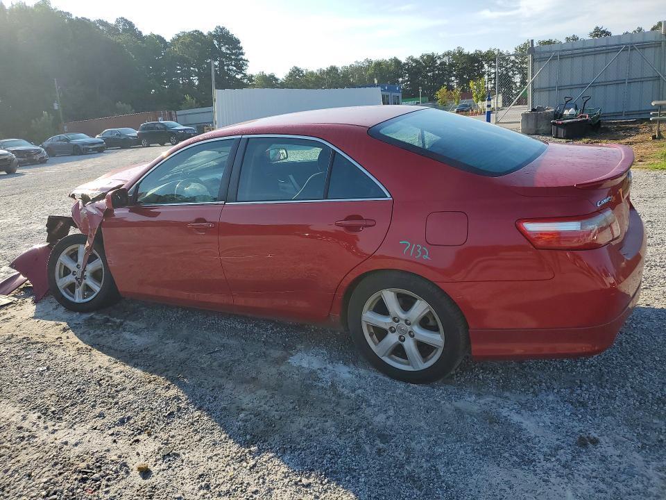 2009 TOYOTA CAMRY SE — Фото 2 из 12