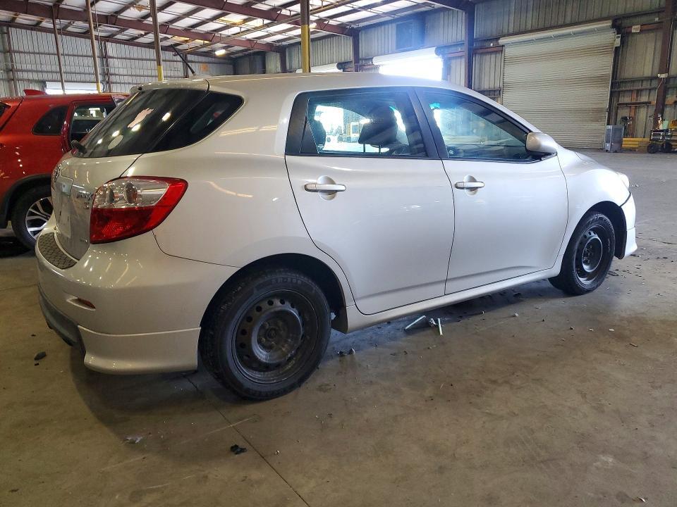 2009 TOYOTA COROLLA MATRIX S — Фото 3 из 12