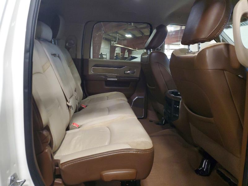 2019 RAM 2500 LARAMIE — Фото 10 из 12